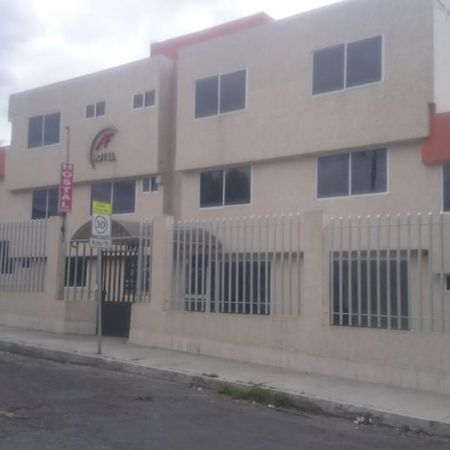 Hostal La Perla Del Sur Quito Exteriör bild